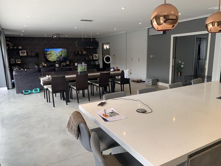 Large Modern Family Home image 6