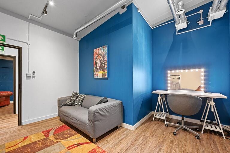 London City 6000sqft Studio image 17