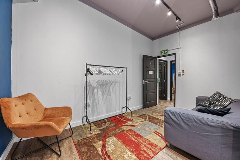 London City 6000sqft Studio image 18