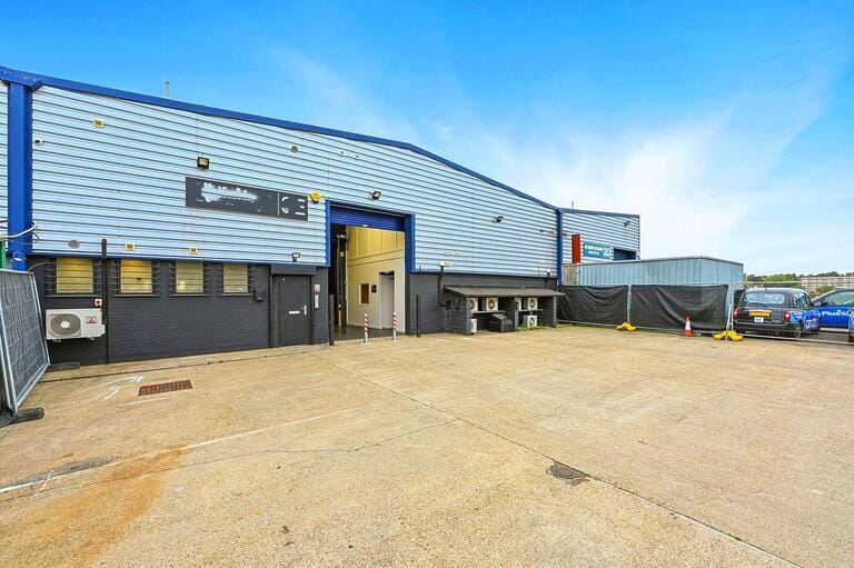 London City 6000sqft Studio image 8