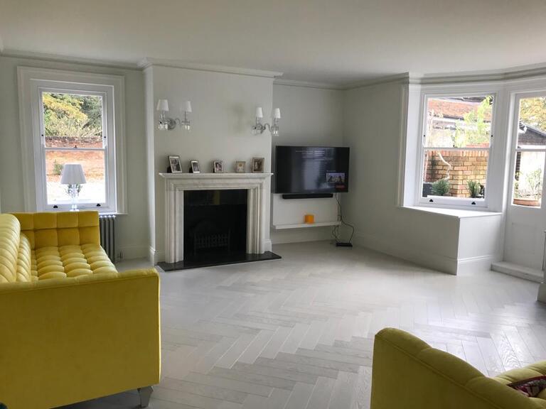 Grade II Listed Detached Property image 4