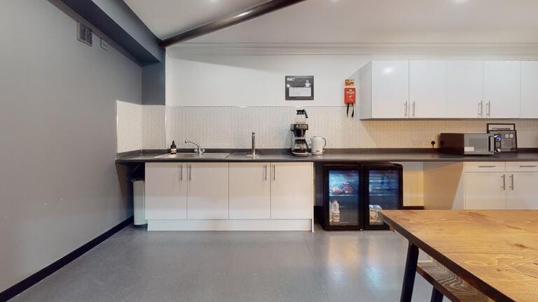 London City 6000sqft Studio image 27