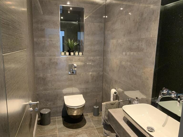 Large Modern Family Home image 26