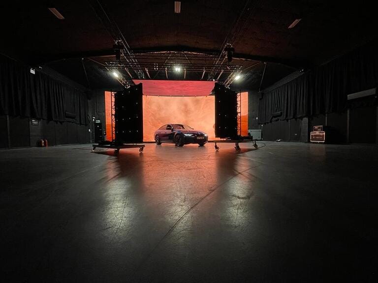 London City 6000sqft Studio image 6