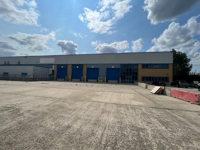 Alternative Build / Event Space image 11