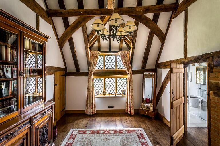 Grade II Listed Former Hall House and Grounds image 5