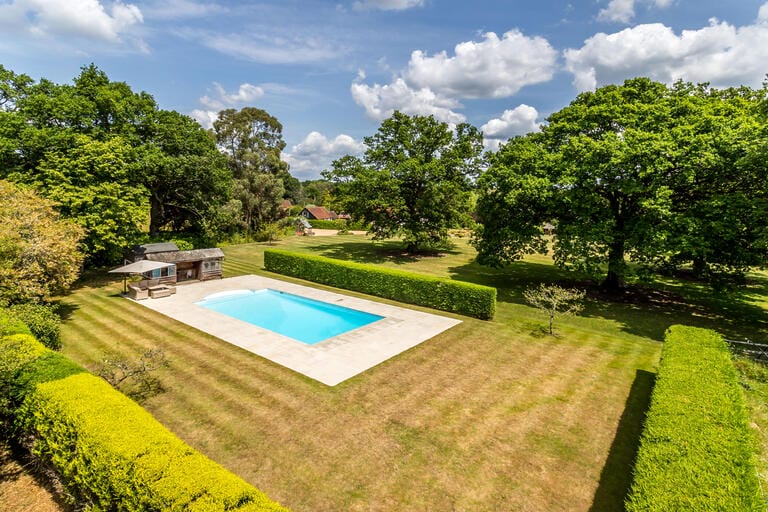 Grade II Listed Former Hall House and Grounds image 15