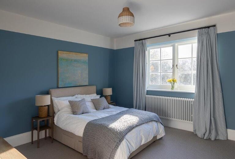 Surrey Countryside Home image 21