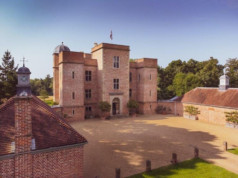 Magnificent Countryside Estate image 1
