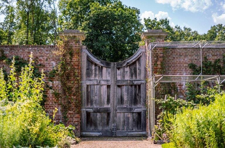 Magnificent Countryside Estate image 19
