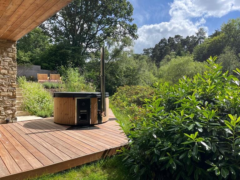 Surrey Countryside Home image 30