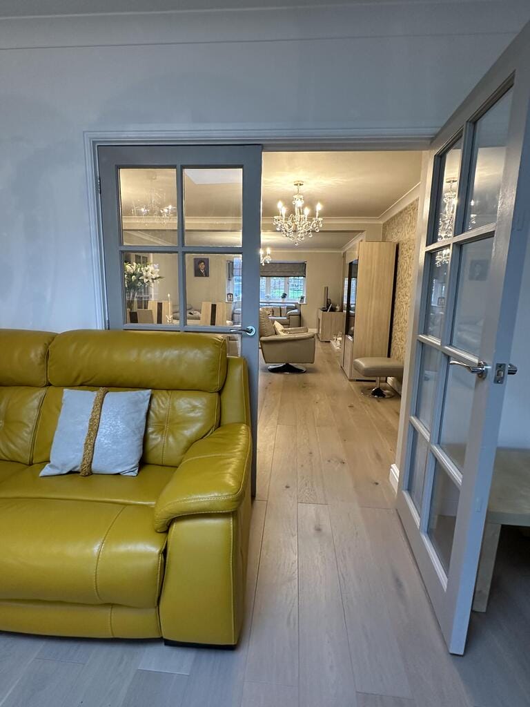 Detached Family Home image 14