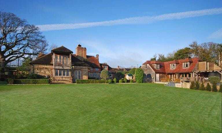 Grade II Listed Manor House image 40