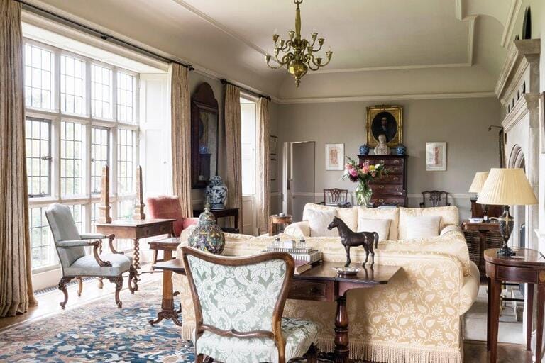 Magnificent Countryside Estate image 6