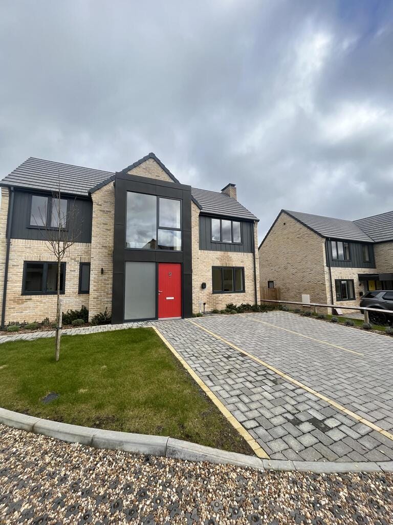 Vacant Luxury Development image 6