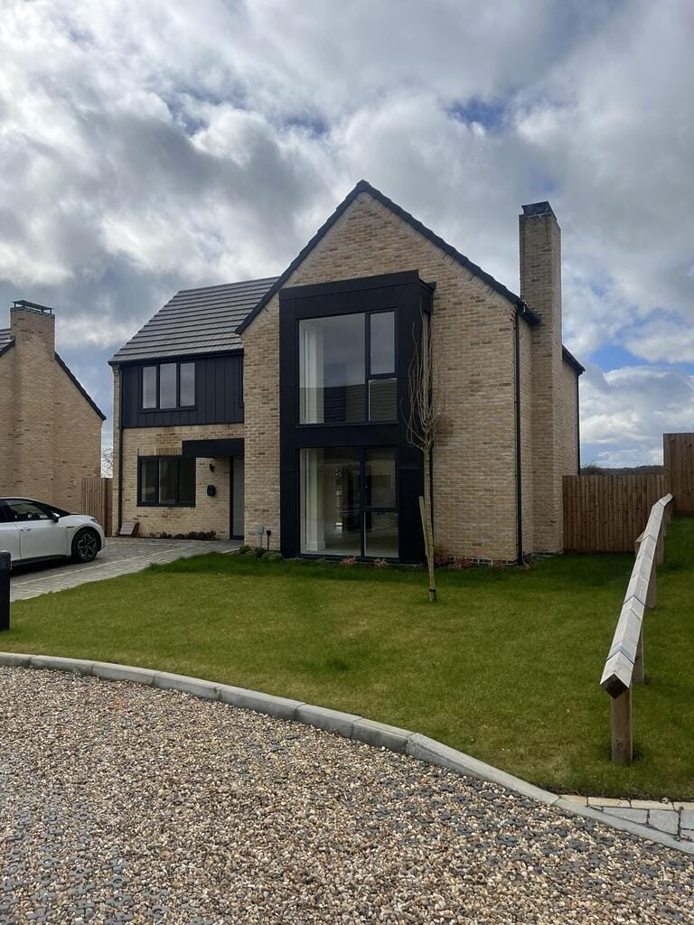 Vacant Luxury Development image 3