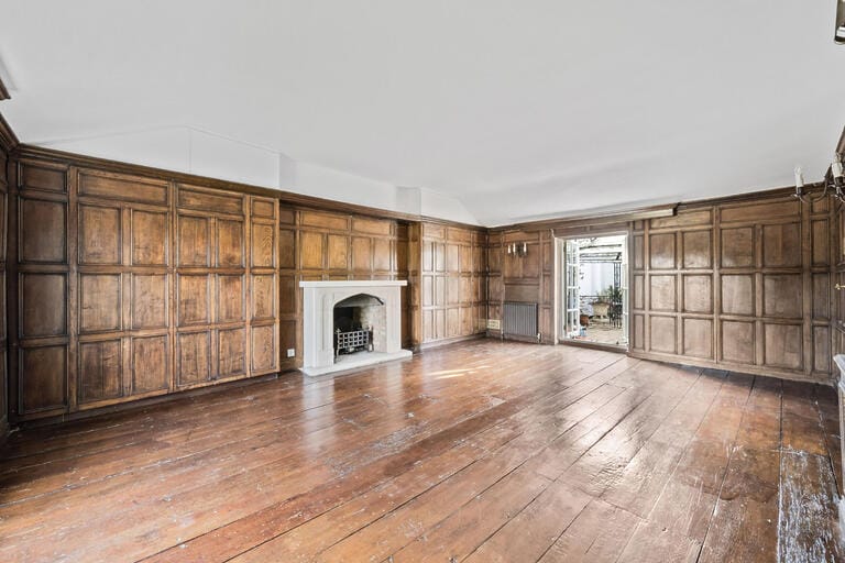 Magnificent Grade II Listed Hampton Home image 5