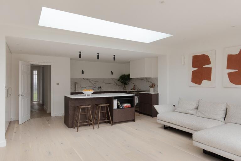 Stylish Semi Detached Home image 2