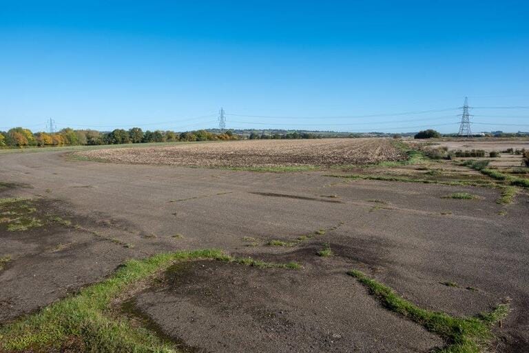 Airfield Hangar and Backlot image 11