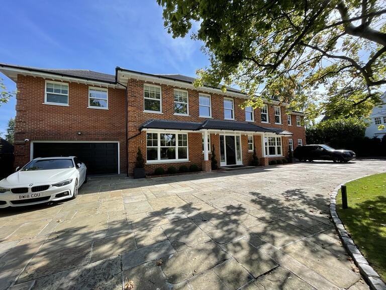 Stunning Essex Georgian Home image 1