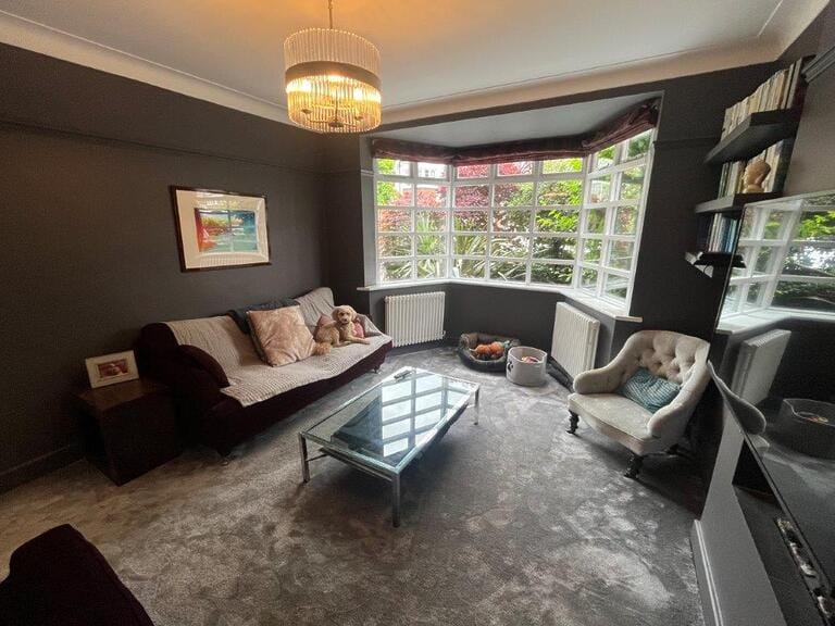 Family Home in Wandsworth image 11