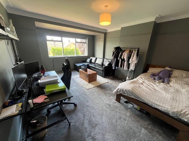 Family Home in Wandsworth image 24