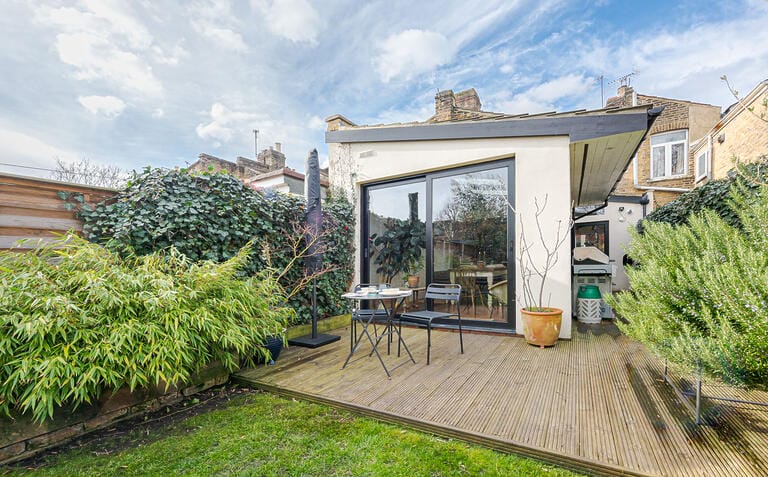 Victorian Family Home in Newham image 30