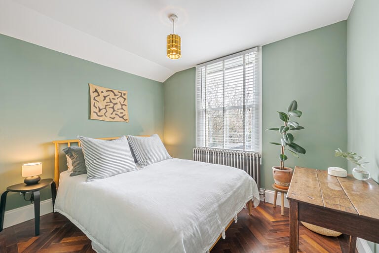Victorian Family Home in Newham image 21
