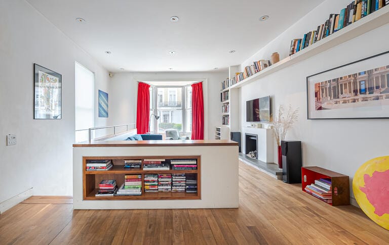 Four-Storey Home with Roof Terrace image 10
