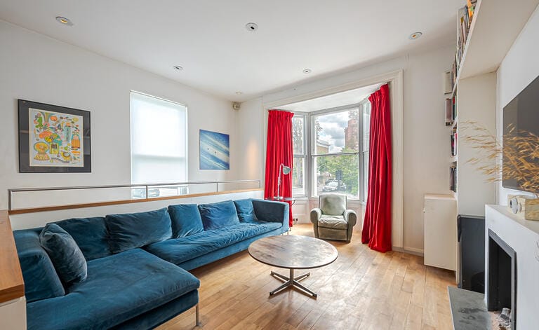 Four-Storey Home with Roof Terrace image 13
