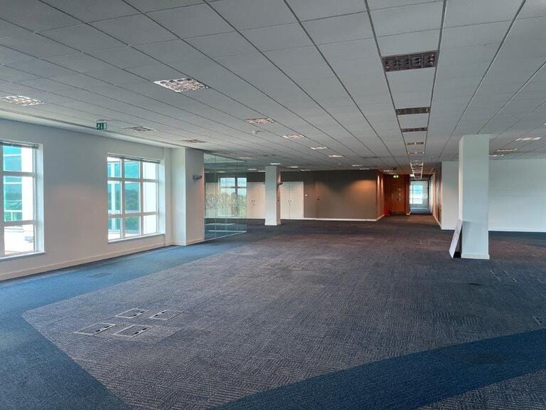 2 x Uxbridge Office Floors image 15