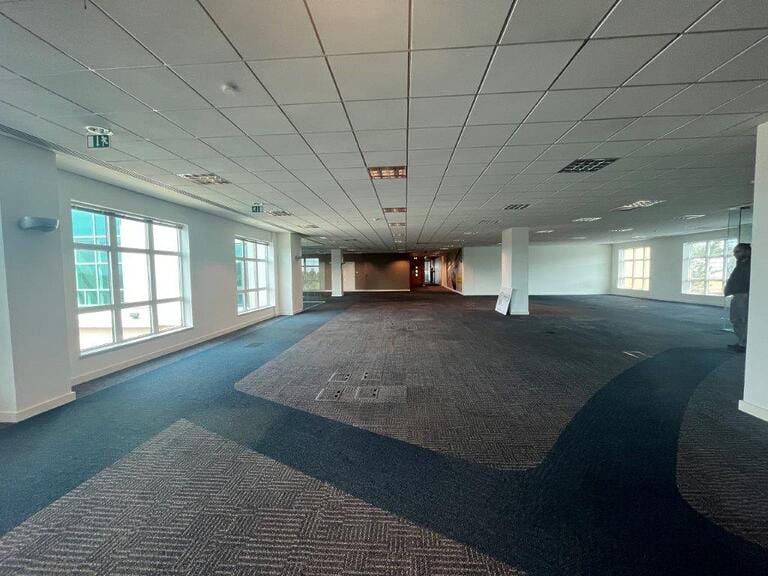 2 x Uxbridge Office Floors image 18