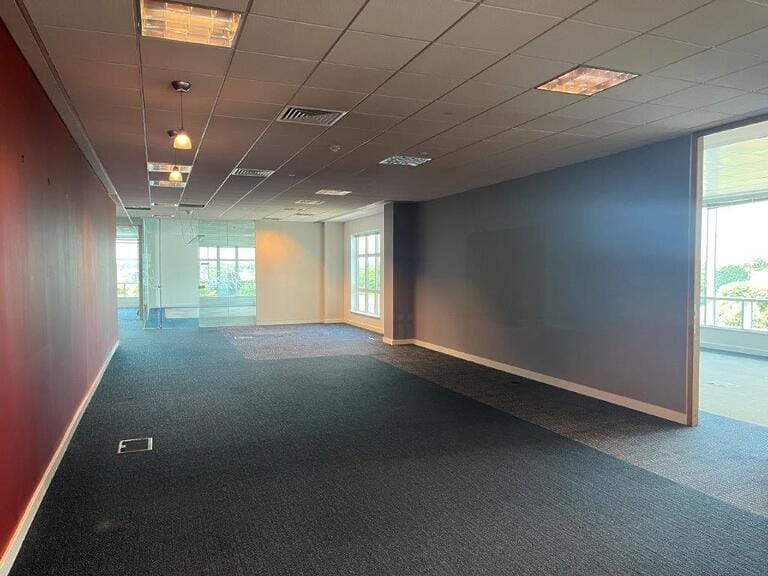 2 x Uxbridge Office Floors image 21