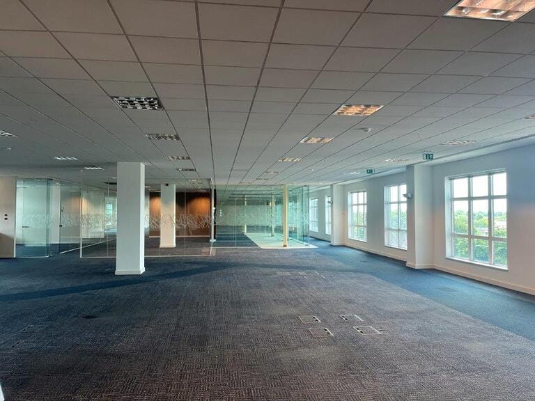 2 x Uxbridge Office Floors image 27