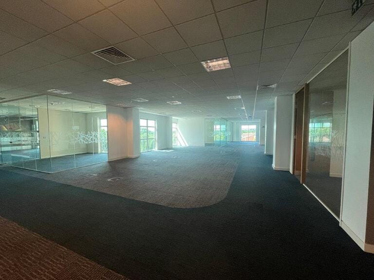 2 x Uxbridge Office Floors image 32