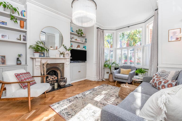 Edwardian Home in Muswell Hill image 6