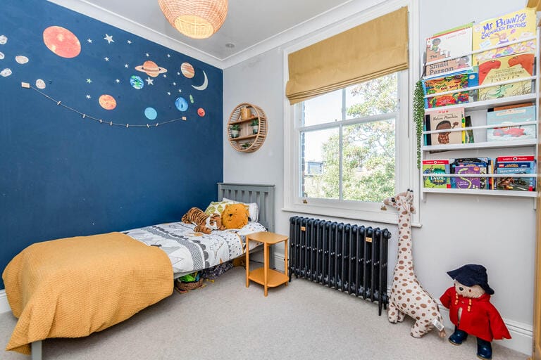 Edwardian Home in Muswell Hill image 13