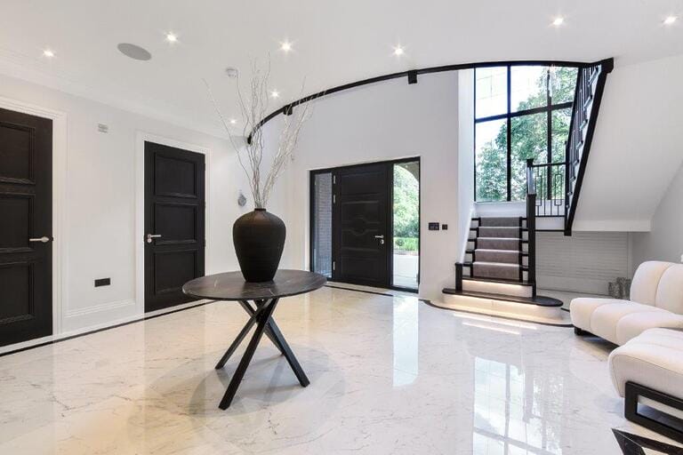 New Modern Family Home image 18