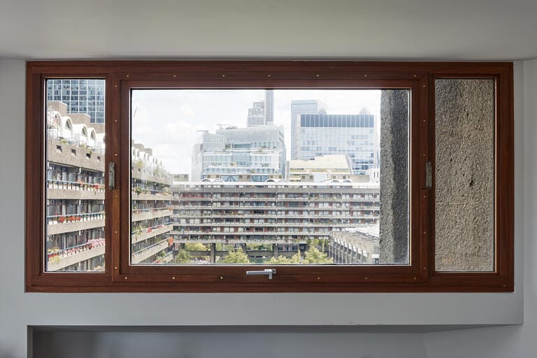 Architecturally Designed Tower Flat image 15