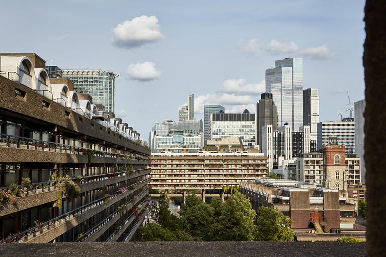 Architecturally Designed Tower Flat image 20