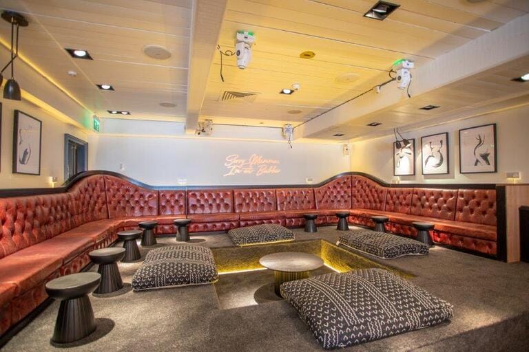 Restaurant and Bar in South West London image 3
