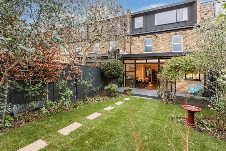 Victorian Family Home in South East London image 37
