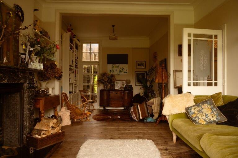 5 Bedroom House with Rustic Interiors image 11