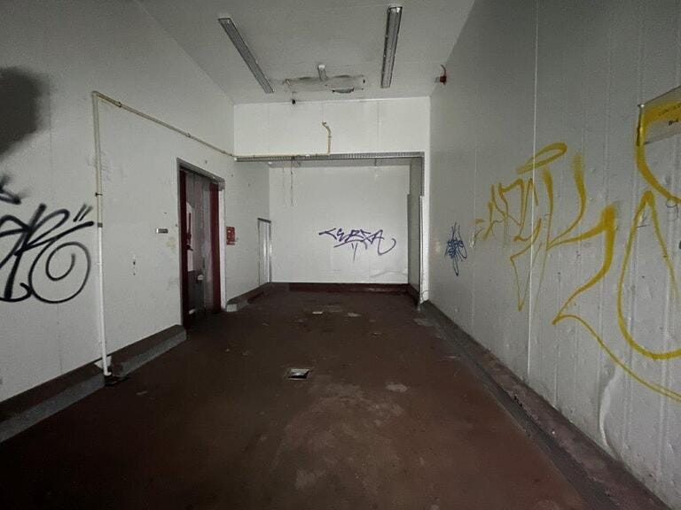 Urban Warehouse with Unit Base image 18