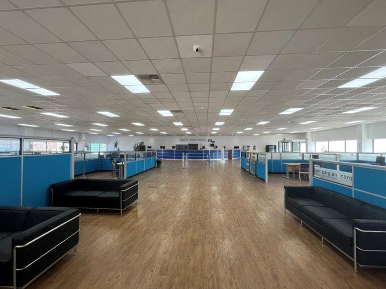 Park Royal Office / Showroom image 2