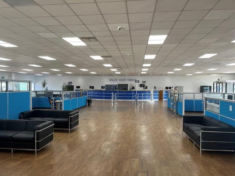 Park Royal Office / Showroom image 1