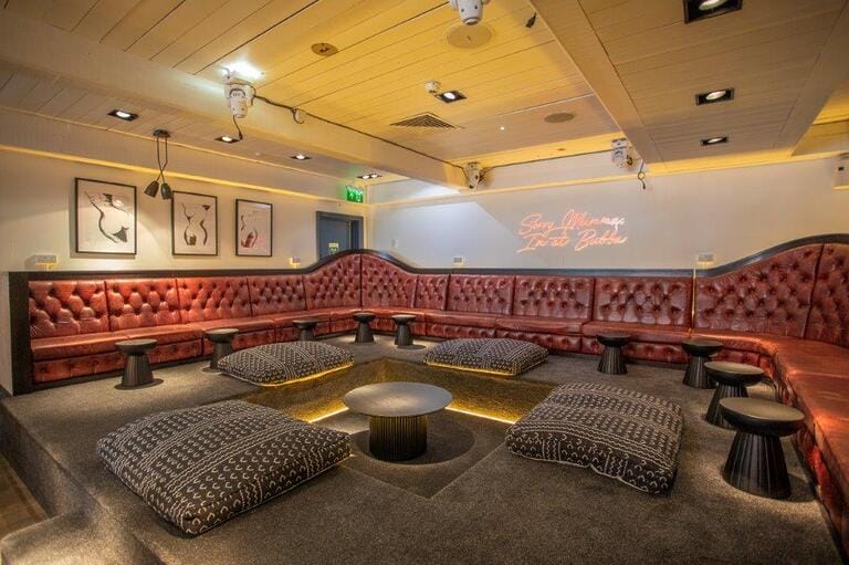Restaurant and Bar in South West London image 2
