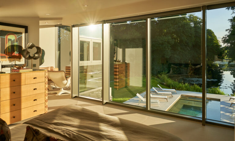 Lakeside Retreat image 12