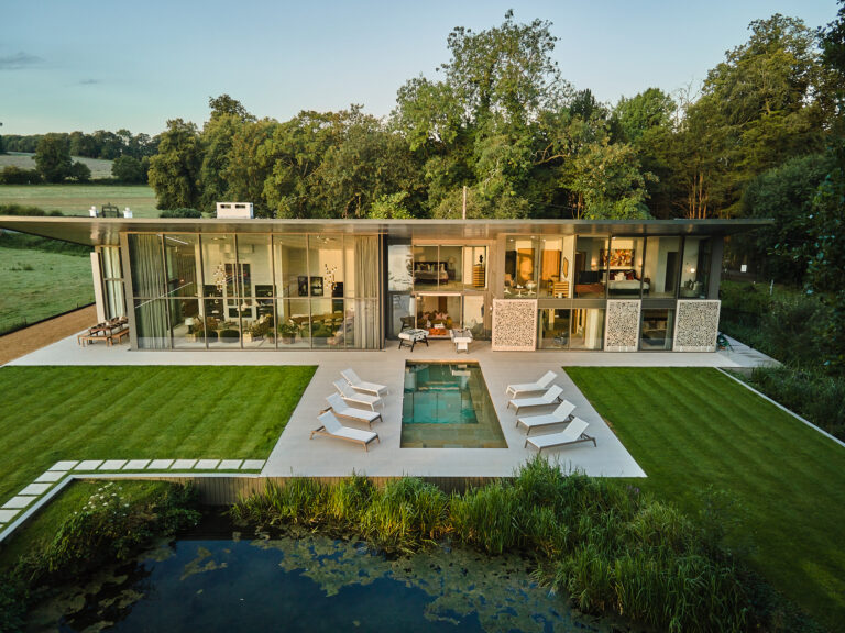 Lakeside Retreat image 34