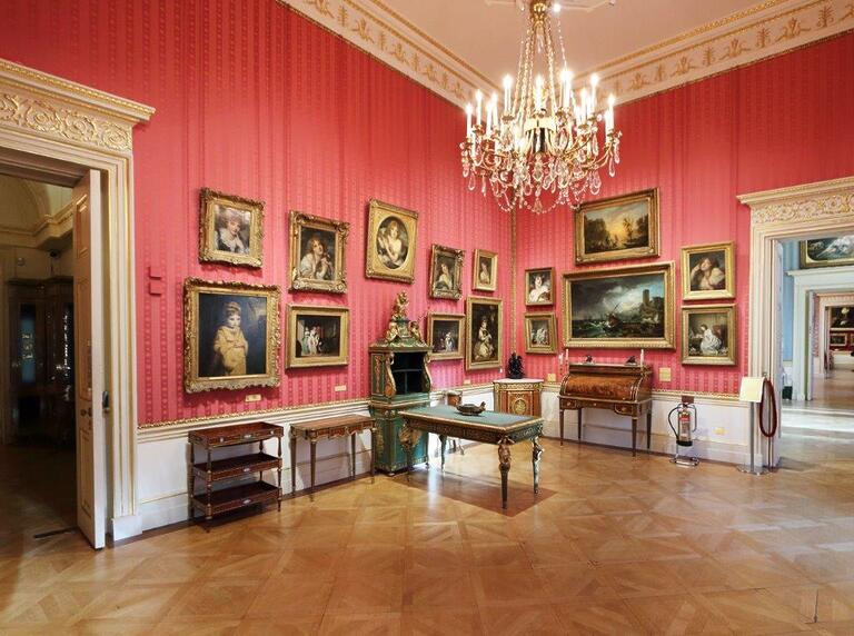Central London Gallery image 53